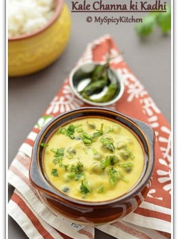Whole Bengal Gram Kadhi, Whole Bengal Gram yogurt curry, black chickpeas yogurt curry, blogging marathon, Rajasthan Food, Marwari food, Marwadi Food
