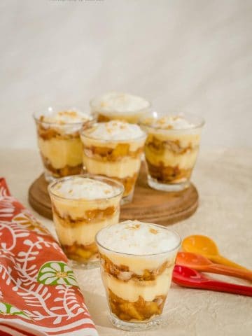 Easy no bake apple trifle pudding in single serving glasses